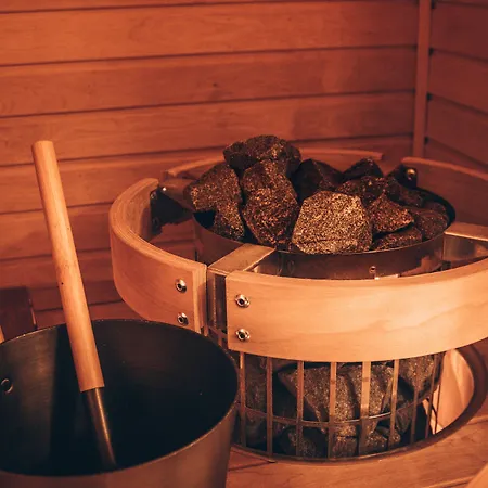 Pyhae Igloos База отдыха 4*