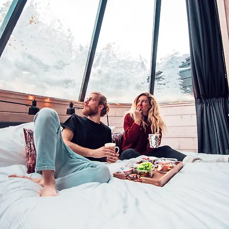 Πάρκο διακοπών Pyhae Igloos 4*