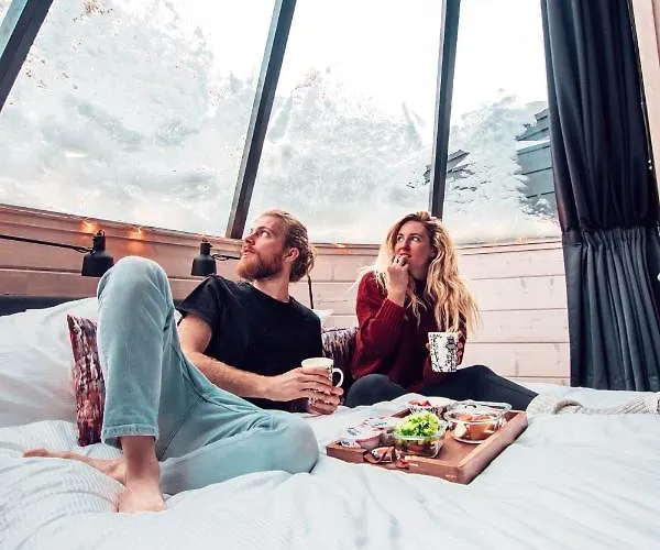 Vakantiepark Pyhae Igloos